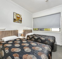 Rest Motels - Accommodation in Surfers Paradise