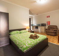 Rhodeside Lodge - Accommodation in Surfers Paradise