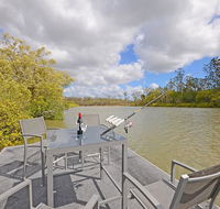 River Front Tranquil Retreat - Accommodation in Surfers Paradise