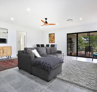 Rockwall - Pet-Friendly - Fire Pit - Accommodation in Surfers Paradise