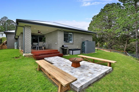 Rockwall - Pet-Friendly - Fire Pit - Accommodation in Surfers Paradise 2