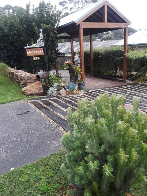 Rockwall Avoca Beach - Accommodation in Surfers Paradise 0