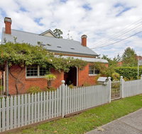 Rose Cottage - Historic Luxury - Accommodation in Surfers Paradise
