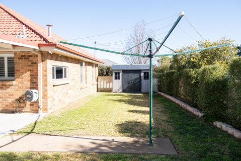 Roselawn Entertainer Large & Luxurious, Sleeps 12 - Accommodation in Surfers Paradise 2