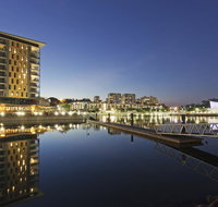 Saltwater Suites - 12  3 Bed Waterfront Apartments - Accommodation in Surfers Paradise