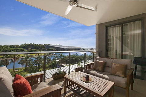 Saltwater Suites - 1,2 & 3 Bed Waterfront Apartments - Accommodation in Surfers Paradise 2