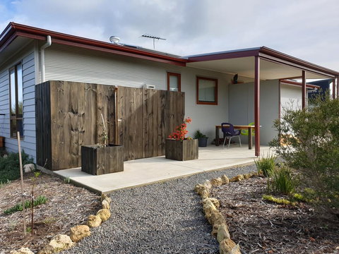 Samphire: Coorong Accommodation - Accommodation in Surfers Paradise 2