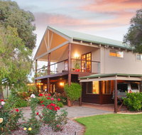 Sea Esta - town  beach on your doorstep - Accommodation in Surfers Paradise