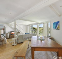 Seas The Day 1B Helen Drive - Accommodation in Surfers Paradise