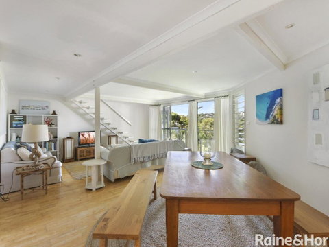 Seas The Day 1B Helen Drive - Accommodation in Surfers Paradise 0