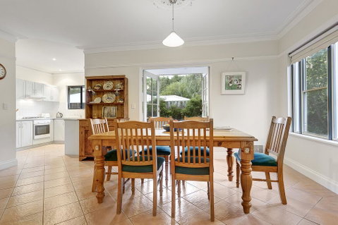 Shady Sheas - Accommodation in Surfers Paradise 1