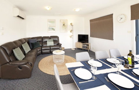 Silvertrees 5 - Accommodation in Surfers Paradise 1