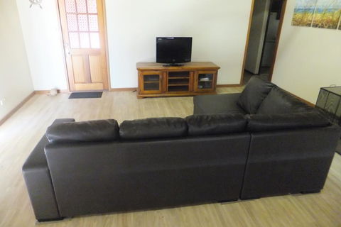 Simo's Place - Accommodation in Surfers Paradise 0