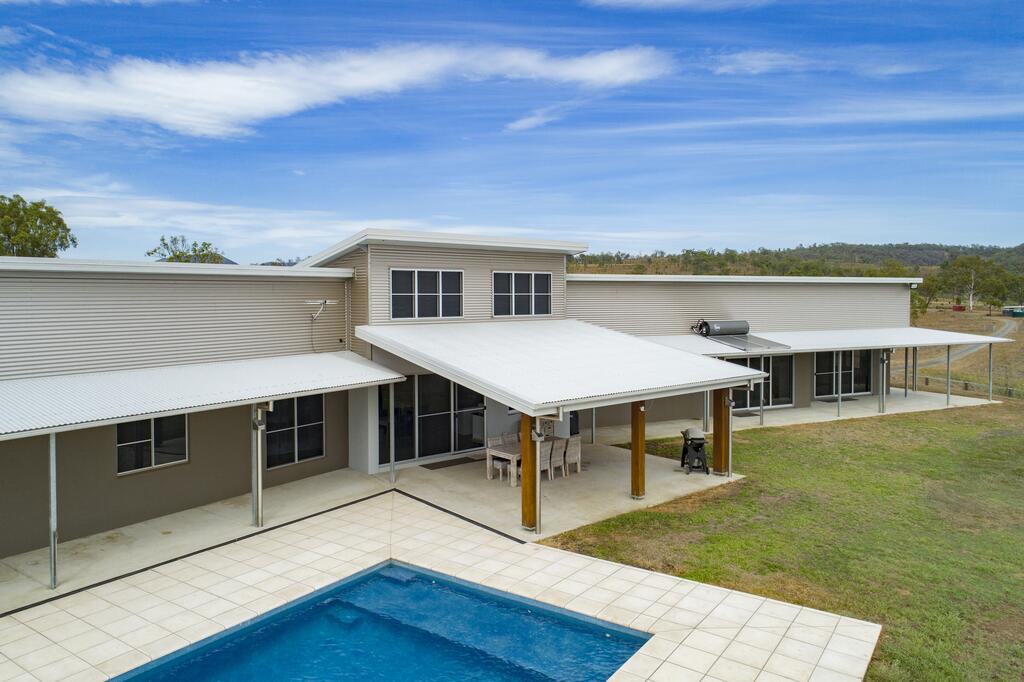 Lower Mount Walker QLD Accommodation in Surfers Paradise