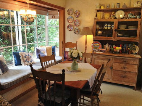 Southdown Cottage - Accommodation in Surfers Paradise 3