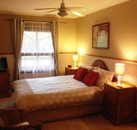 Southern Vales Bed  Breakfast - Accommodation in Surfers Paradise