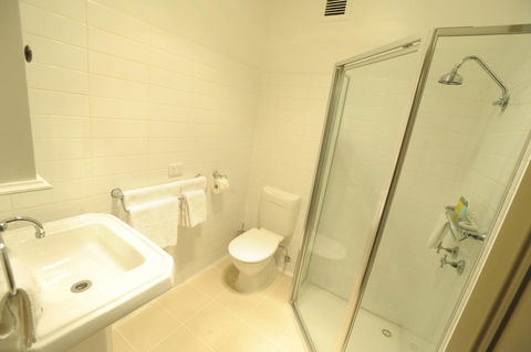 Sovereign Hill Hotel - Accommodation in Surfers Paradise 3