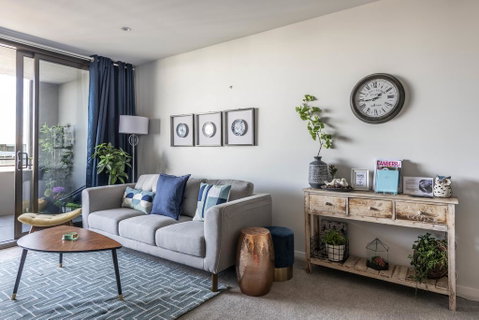 SPACIOUS BRAND NEW // 1BR // IN GORGEOUS BARTON - Accommodation in Surfers Paradise 2