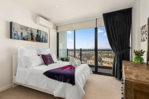 Spacious Luxury 3Br Top Location , WiFi, Gym, Pool - Accommodation in Surfers Paradise 3