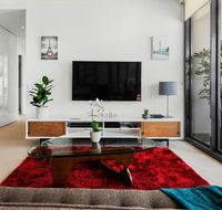Spacious luxury 3Br Top Location  WiFi Gym Pool - Accommodation in Surfers Paradise