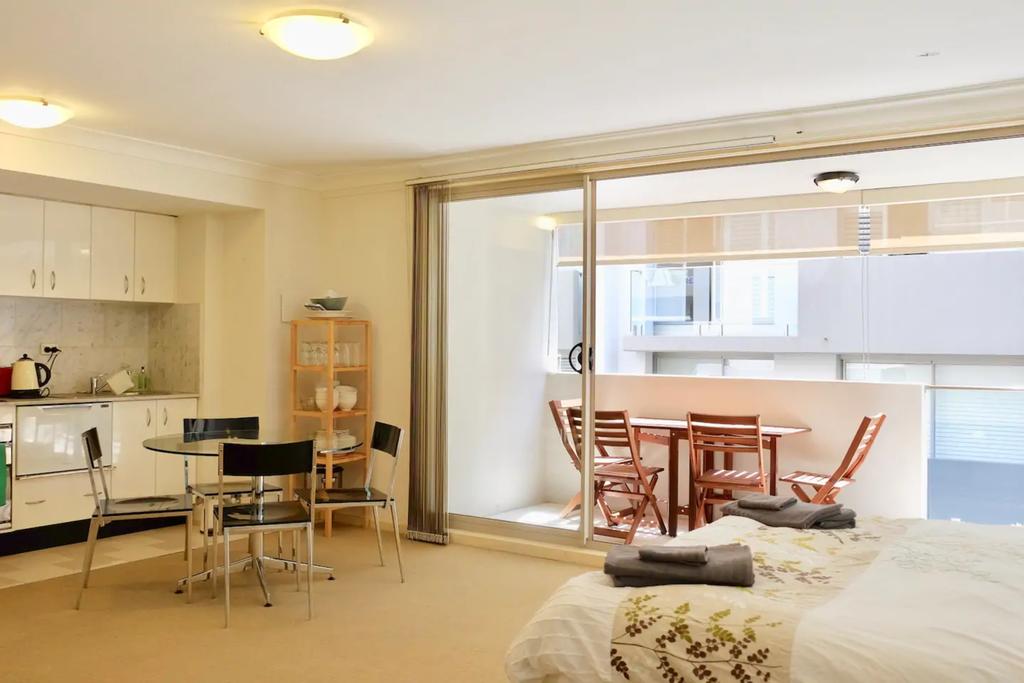Manly NSW Accommodation in Surfers Paradise