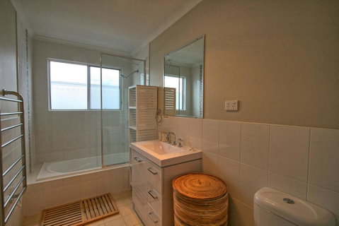 St Helena's 5 Twynam Street, Jindabyne NSW 2627 - Accommodation in Surfers Paradise 3
