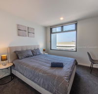 Stawealth Westside Apartments - Accommodation in Surfers Paradise