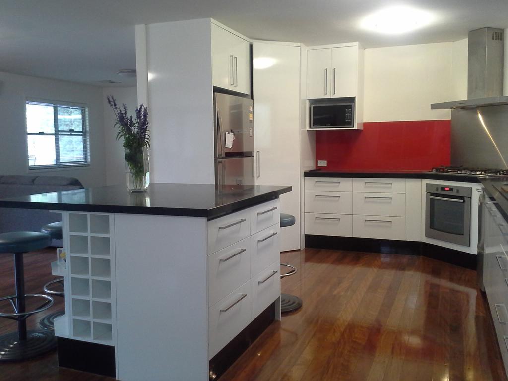 Montville QLD Accommodation in Surfers Paradise