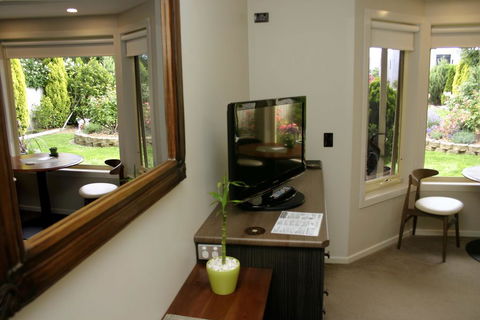 Stay Inn - Accommodation in Surfers Paradise 2
