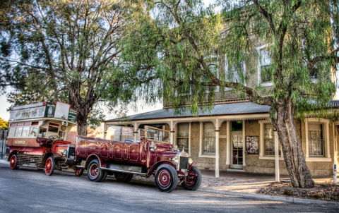 Steampacket Inn - Accommodation in Surfers Paradise 0
