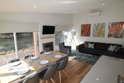 Stillwater Lodge - Accommodation in Surfers Paradise 2