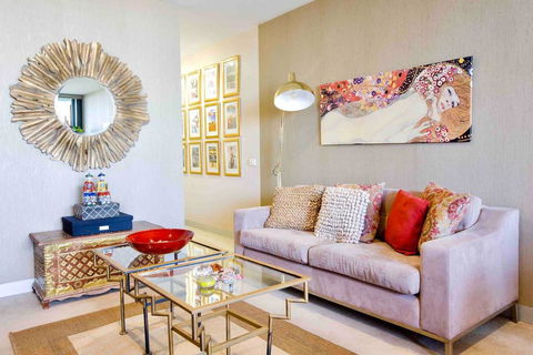 Stylish 1 Bedroom Apartment Amazing City Views - Accommodation in Surfers Paradise 0