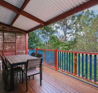 Stylish 3 Bedroom Family Home in Leafy Paddington - Accommodation in Surfers Paradise
