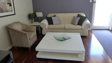 Subistay - Accommodation in Surfers Paradise 2