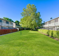 Summer East Apartments - Accommodation in Surfers Paradise