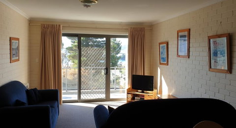 Summit 7 - Accommodation in Surfers Paradise 1