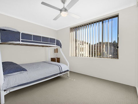 Sundowner Apartment 10 - Accommodation in Surfers Paradise 3