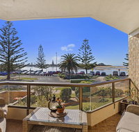 Sundowner Apartment 2 - Accommodation in Surfers Paradise