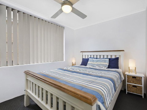 Sundowner Apartment 9 - Accommodation in Surfers Paradise 2