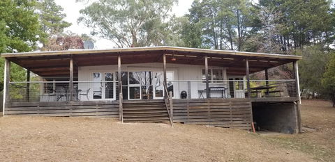 Sunny Corner Lake Eildon - Accommodation in Surfers Paradise 0