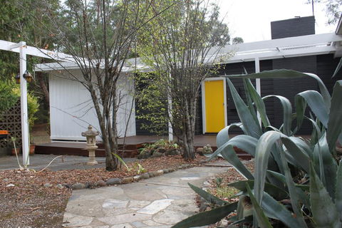 Sunny Corner Lake Eildon - Accommodation in Surfers Paradise 1
