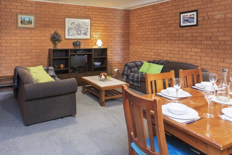 Sunrise 9 - Accommodation in Surfers Paradise 2