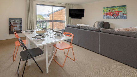 Sunrise 16, 3 Bedroom Apartment - Accommodation in Surfers Paradise 0