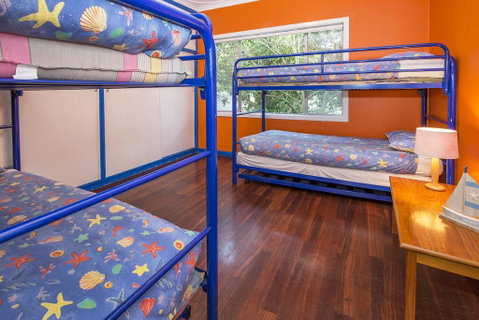 Swell Shack - Accommodation in Surfers Paradise 3