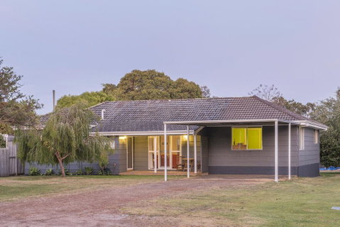 Swell Shack - Accommodation in Surfers Paradise 0