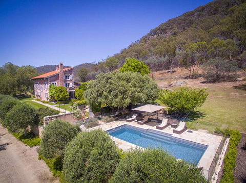 Talits Vineyard Estate - Accommodation in Surfers Paradise 1
