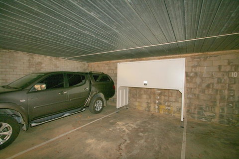 Tanderra 16/28 Park Road - Accommodation in Surfers Paradise 3