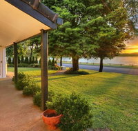 Tara Downs on Lake Albert - Accommodation in Surfers Paradise