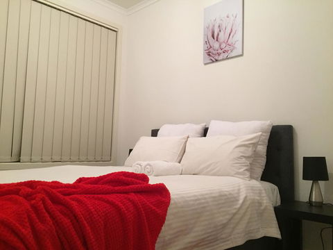 Tasha's Apartments On Kerry - Accommodation in Surfers Paradise 0