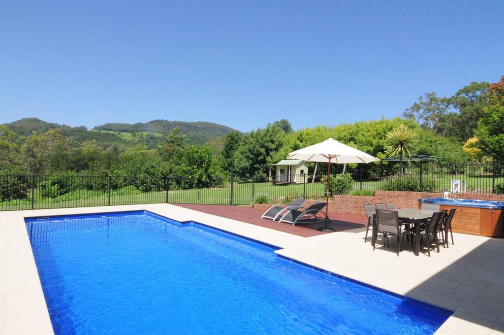 Carrington Falls NSW Accommodation in Surfers Paradise